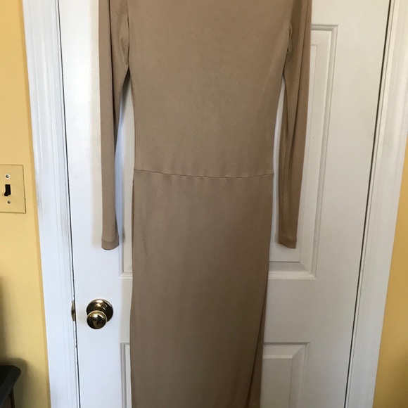 Ralph Lauren dress. Taupe with low scoop - Picture 3 of 3